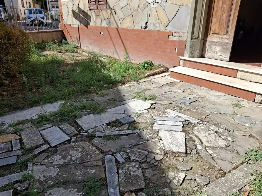 Immagine 17 di Terratetto in vendita  a Capraia E Limite