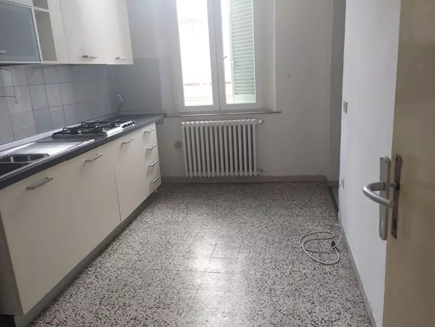 Immagine 2 di Appartamento in vendita  a Cascina