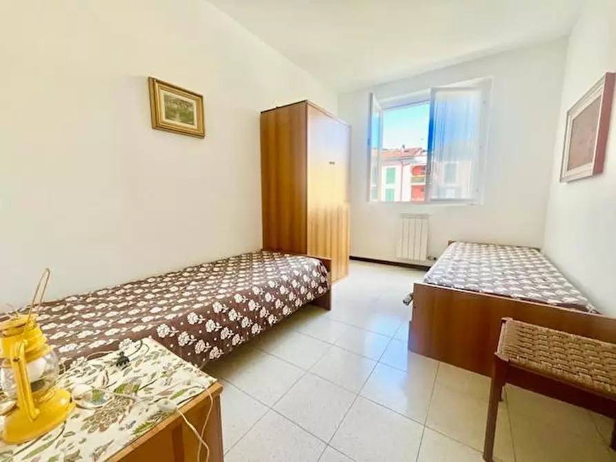 Immagine 2 di Appartamento in vendita  a Ameglia