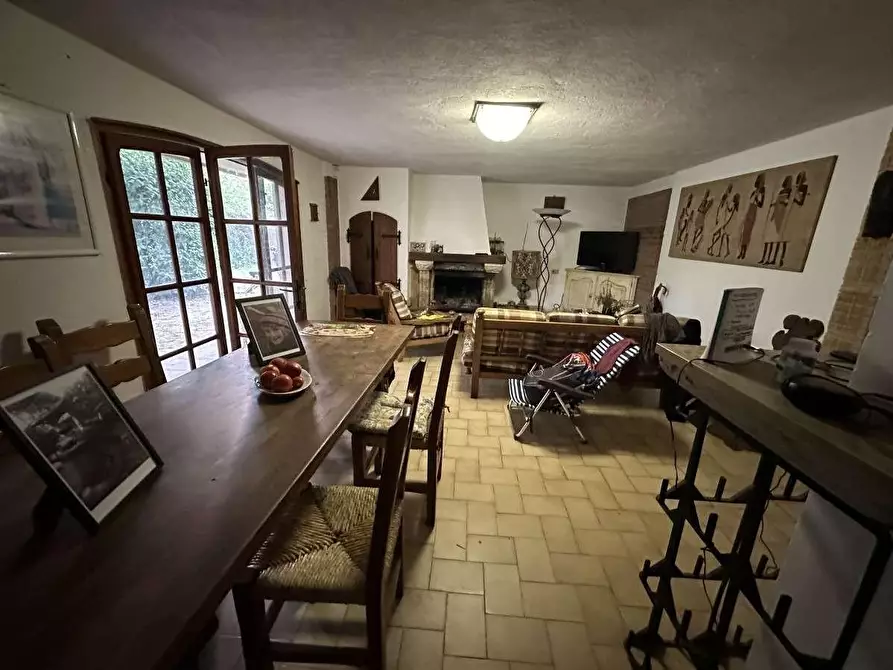 Immagine 24 di Casa indipendente in vendita  a Carrara