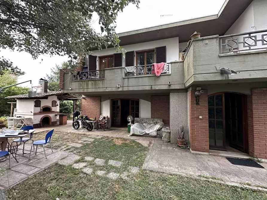 Immagine 17 di Casa indipendente in vendita  a Carrara