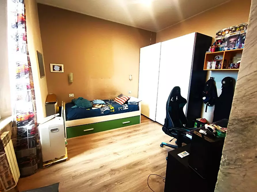 Immagine 34 di Appartamento in vendita  a Massa