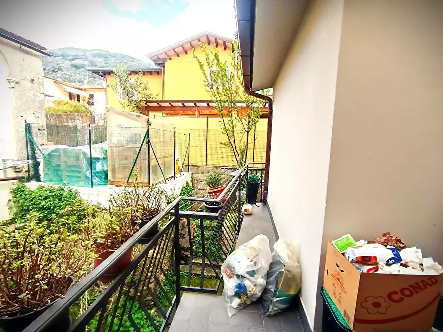 Immagine 26 di Appartamento in vendita  a Massa