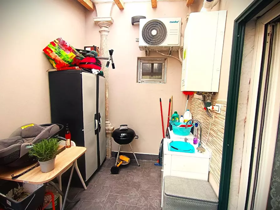 Immagine 29 di Appartamento in vendita  a Massa