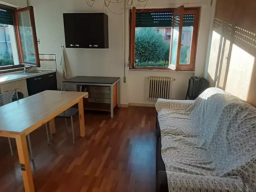 Immagine 3 di Porzione di casa in vendita  a Carrara