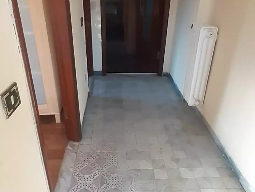 Immagine 17 di Porzione di casa in vendita  a Carrara