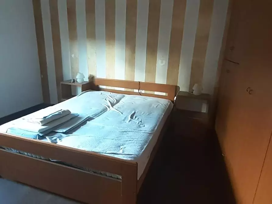 Immagine 16 di Porzione di casa in vendita  a Carrara