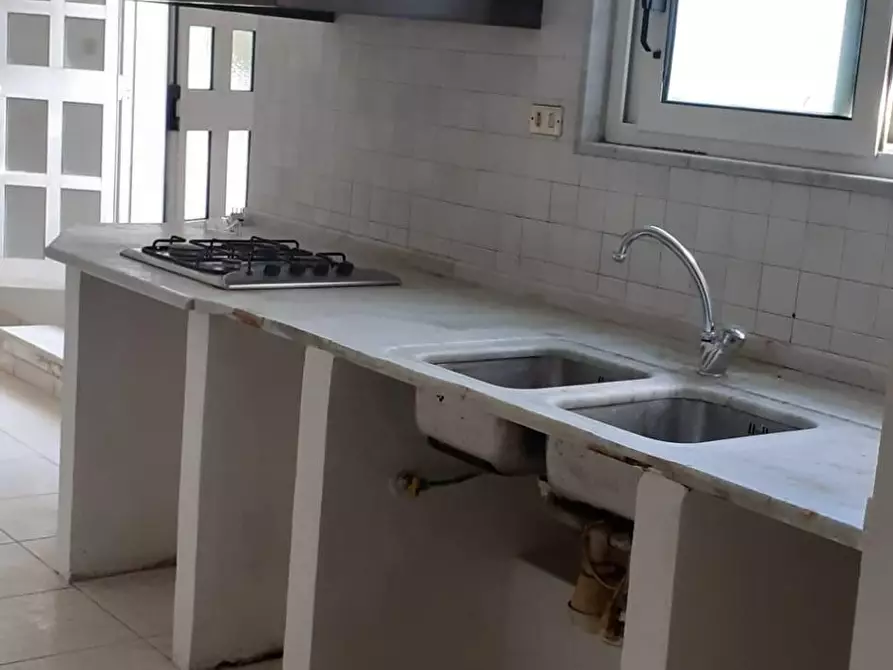 Immagine 12 di Porzione di casa in vendita  a Carrara