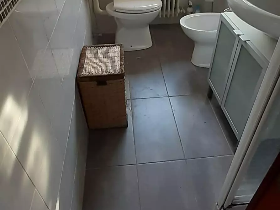 Immagine 7 di Porzione di casa in vendita  a Carrara