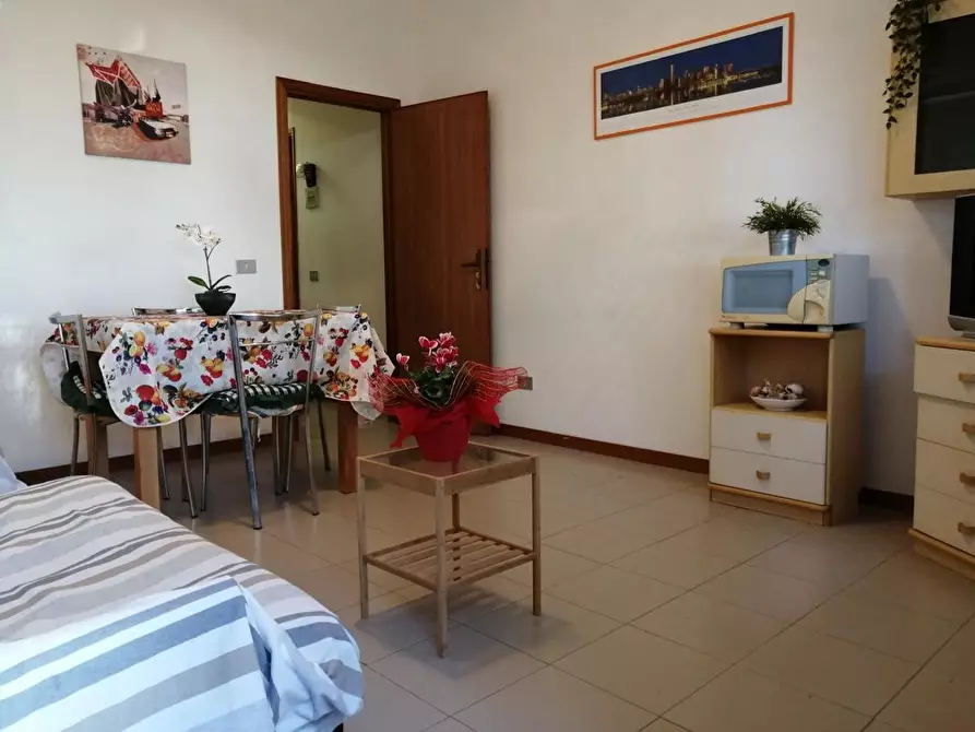 Immagine 6 di Appartamento in vendita  a Rosignano Marittimo