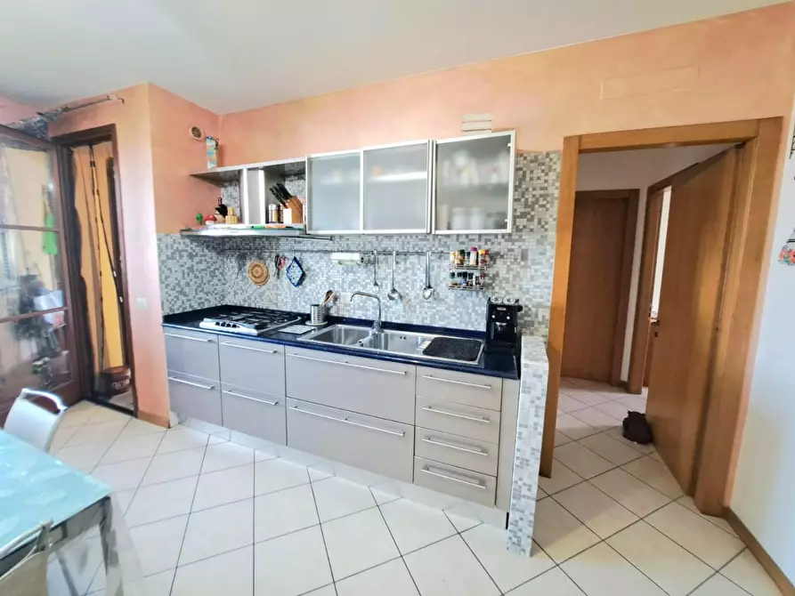 Immagine 11 di Appartamento in vendita  a Cerreto Guidi