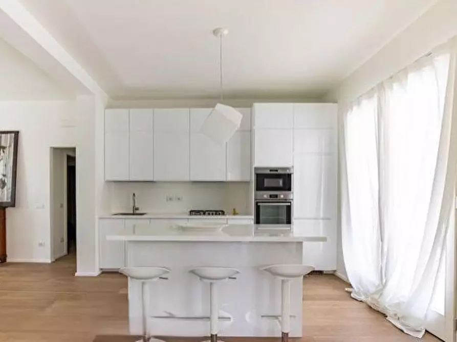 Immagine 14 di Villa in affitto  a Forte Dei Marmi