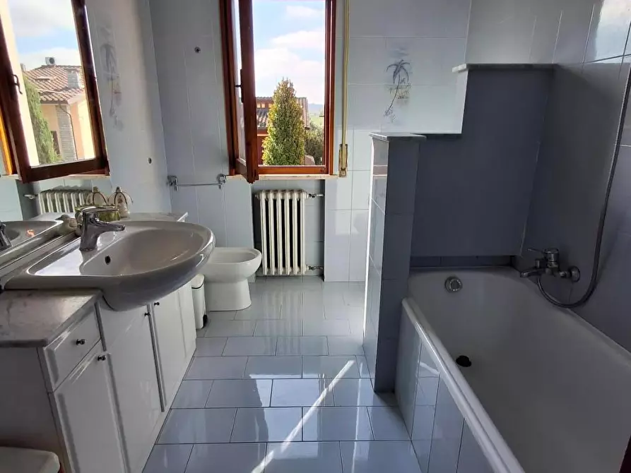 Immagine 14 di Appartamento in vendita  a Cerreto Guidi