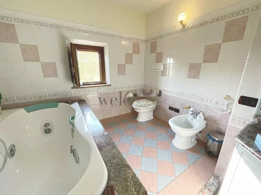 Immagine 34 di Villetta a schiera in vendita  a Campi Bisenzio