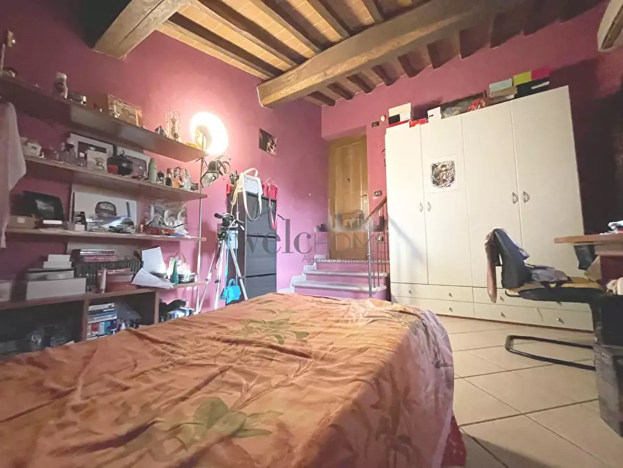 Immagine 32 di Villetta a schiera in vendita  a Campi Bisenzio