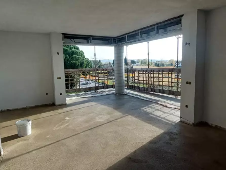 Immagine 3 di Appartamento in vendita  a Empoli