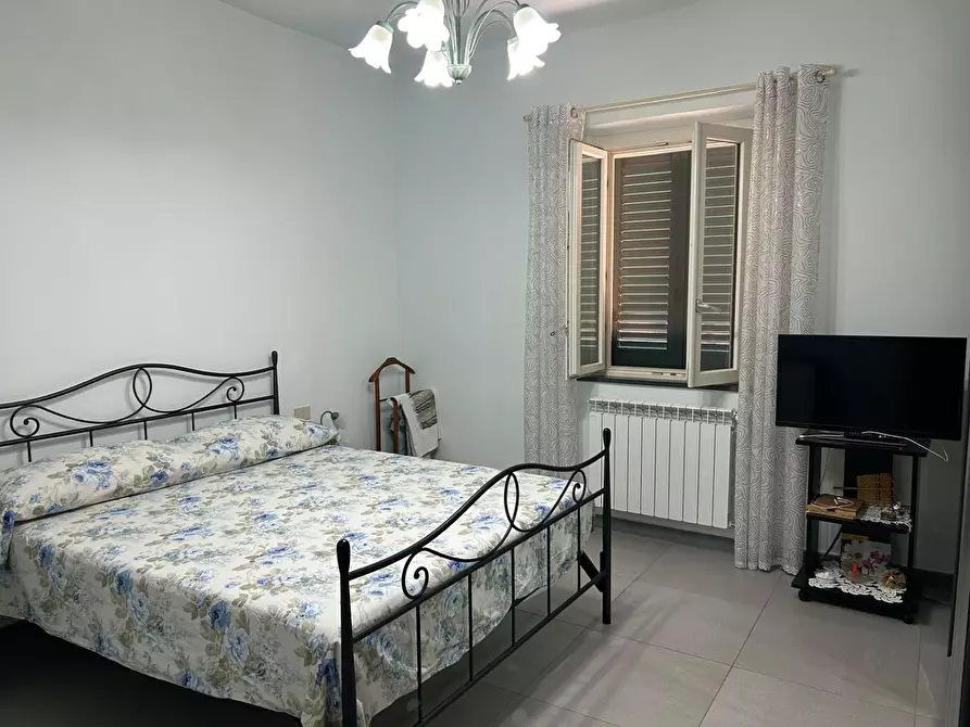 Immagine 25 di Terratetto in vendita  a Pisa