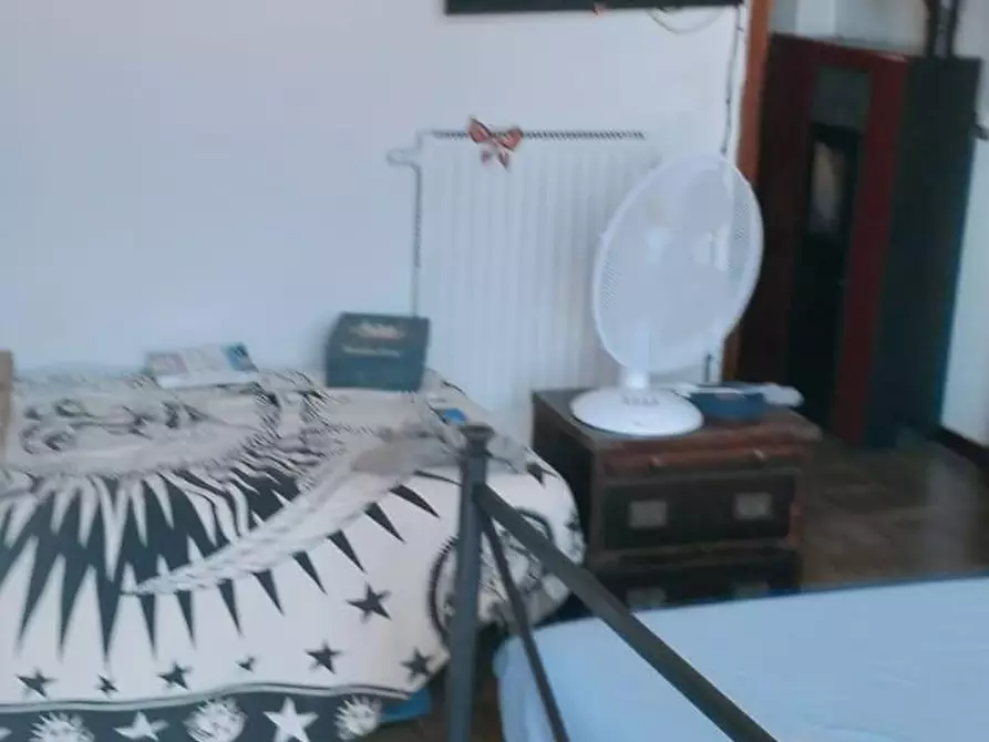 Immagine 12 di Appartamento in vendita  a Massa