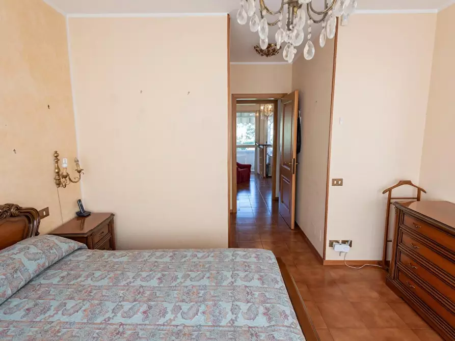 Immagine 11 di Porzione di casa in vendita  a Ortonovo