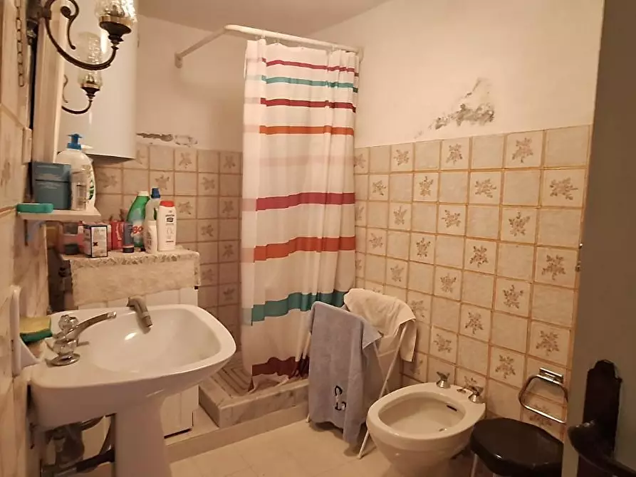 Immagine 12 di Terratetto in vendita  a Bagni Di Lucca