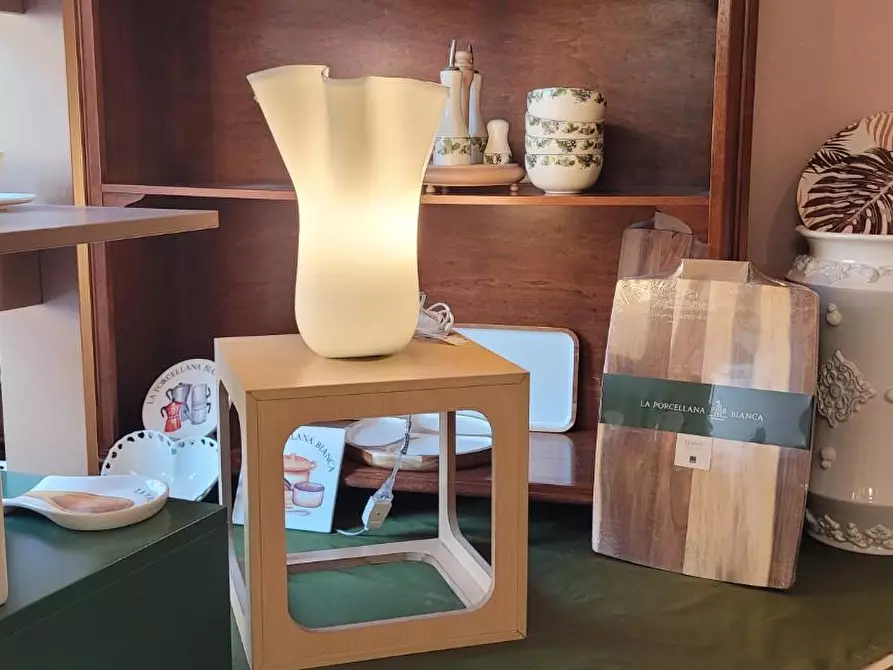 Immagine 44 di Locale commerciale in vendita  a Ponsacco