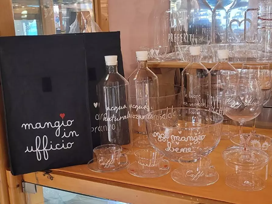 Immagine 41 di Locale commerciale in vendita  a Ponsacco