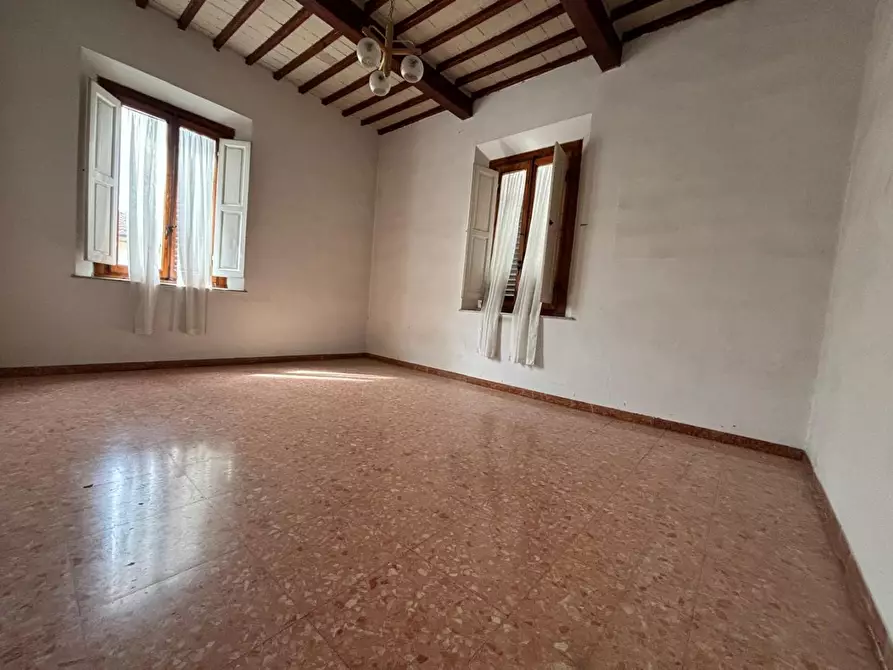 Immagine 9 di Terratetto in vendita  a Capraia E Limite