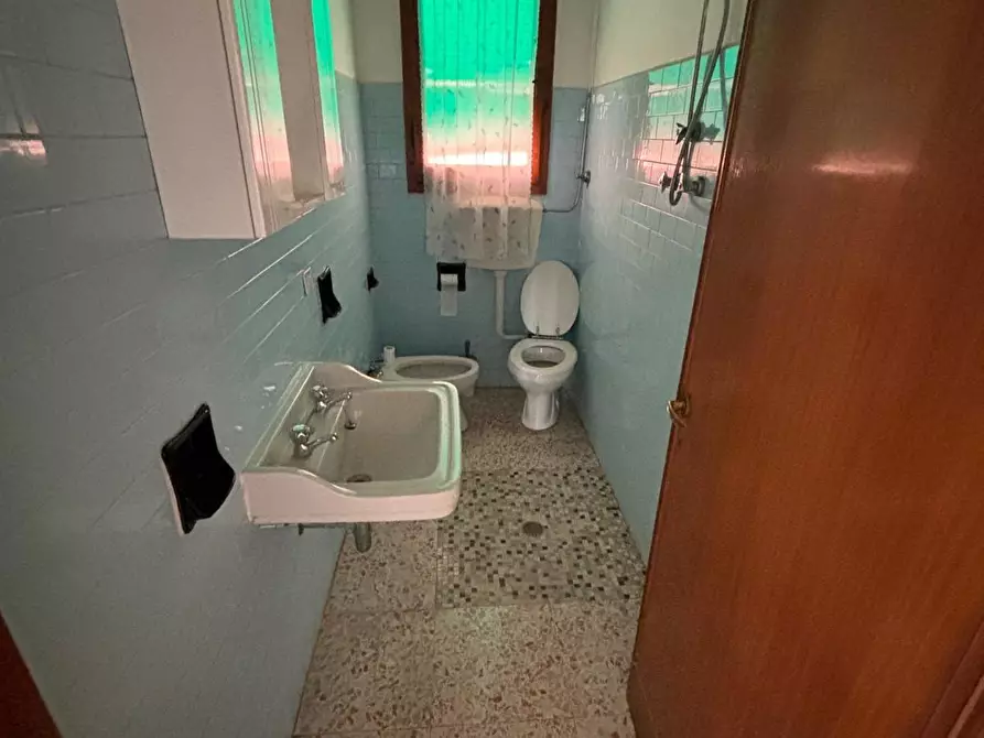 Immagine 6 di Terratetto in vendita  a Capraia E Limite