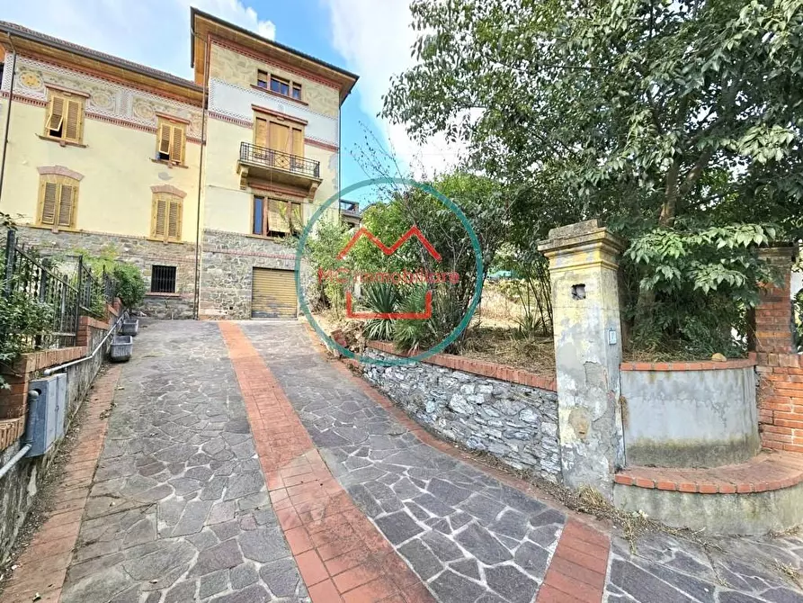 Immagine 1 di Casa semindipendente in vendita  a Montecatini Terme