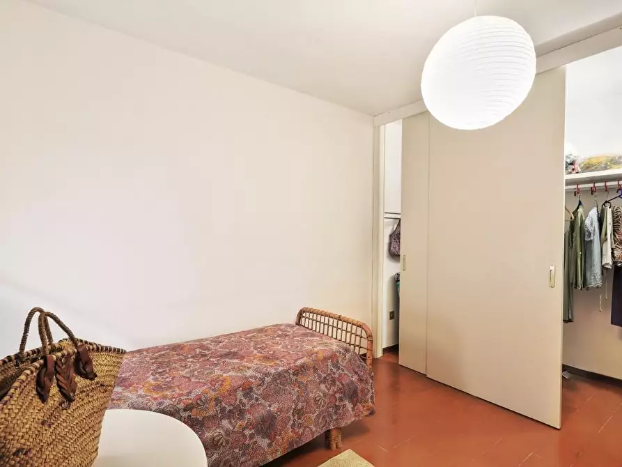 Immagine 16 di Villa in vendita  a Livorno