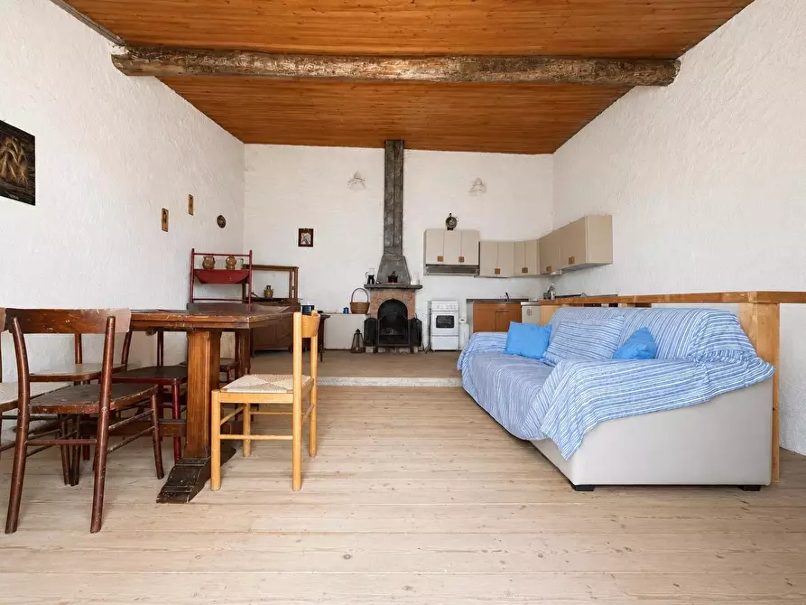 Immagine 12 di Casa semindipendente in vendita  a La Spezia