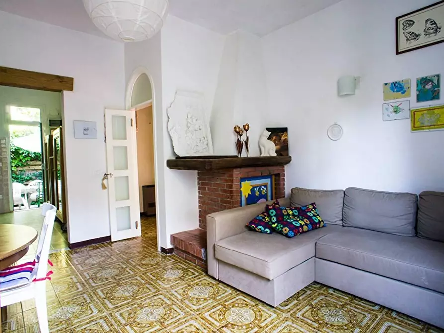 Immagine 3 di Casa indipendente in affitto  a Forte Dei Marmi