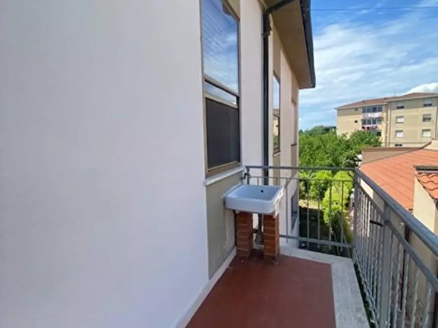 Immagine 9 di Appartamento in vendita  a Calcinaia