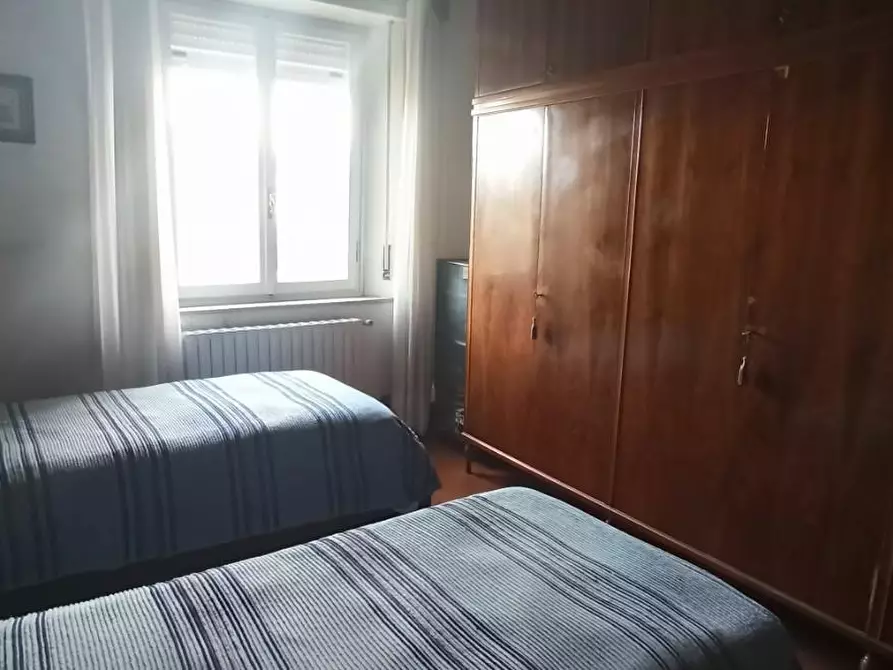 Immagine 45 di Casa bifamiliare in vendita  a Lucca