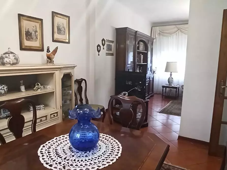Immagine 8 di Casa bifamiliare in vendita  a Lucca