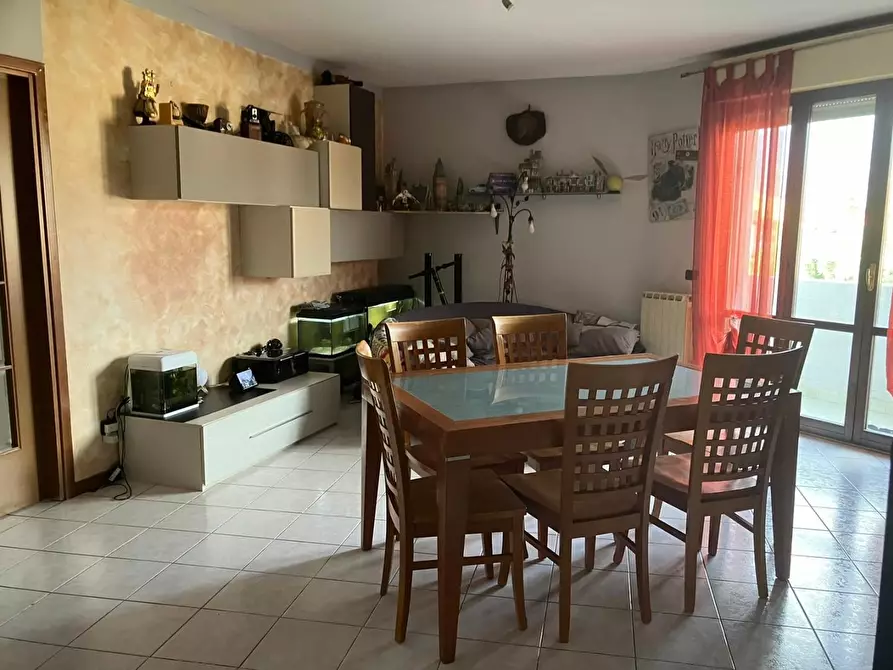 Immagine 23 di Appartamento in vendita  a Carrara