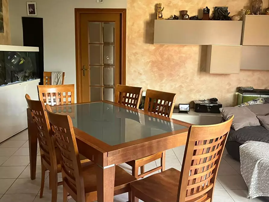 Immagine 29 di Appartamento in vendita  a Carrara