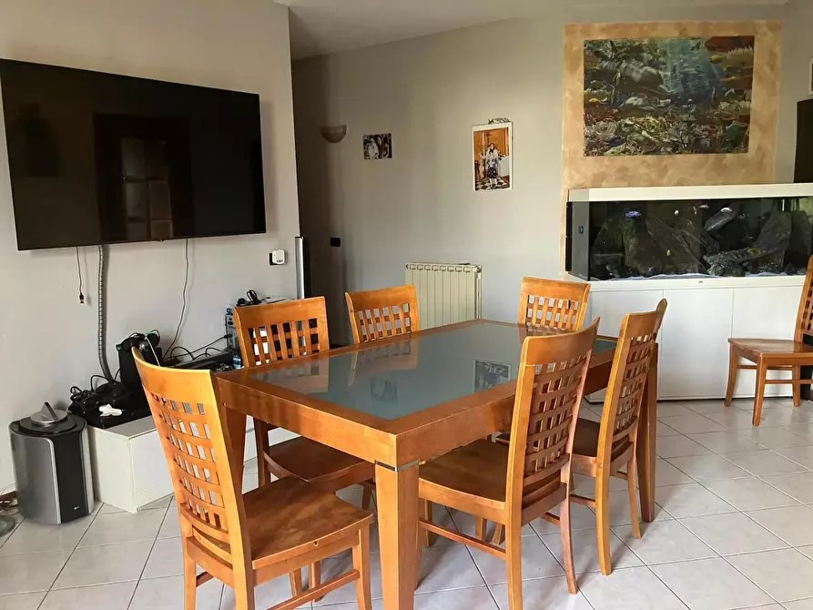 Immagine 24 di Appartamento in vendita  a Carrara