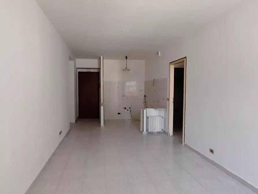 Immagine 4 di Appartamento in vendita  a Carrara