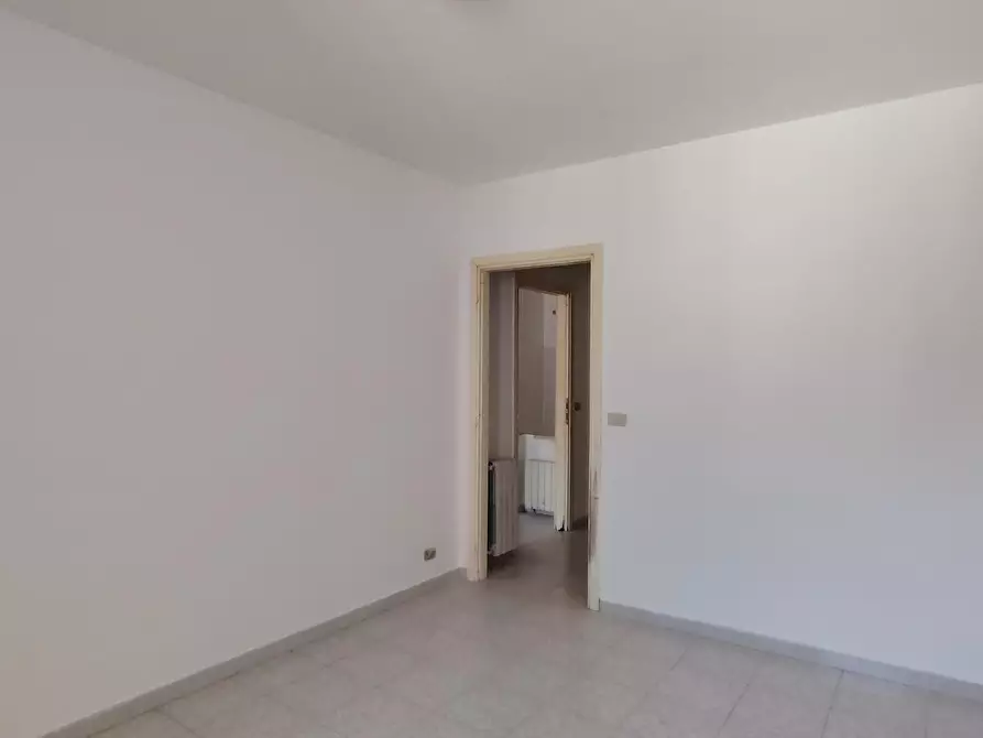 Immagine 8 di Appartamento in vendita  a Carrara