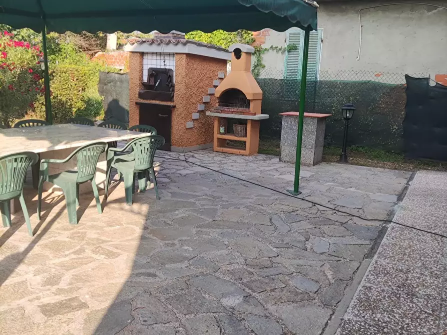 Immagine 9 di Porzione di casa in vendita  a Massa