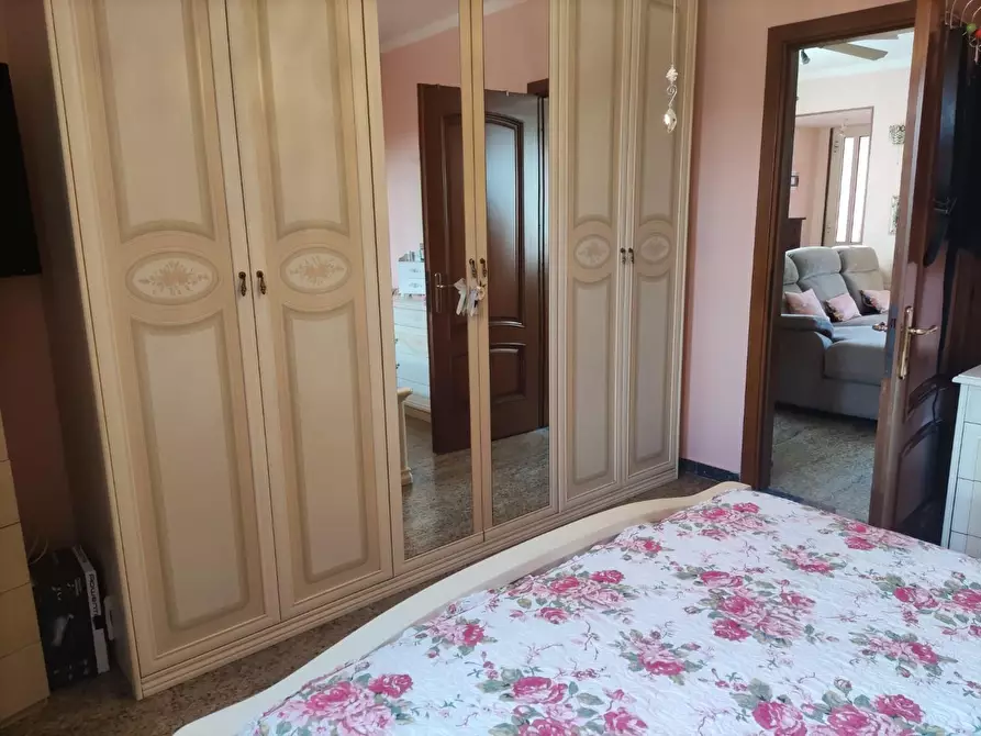 Immagine 15 di Porzione di casa in vendita  a Massa