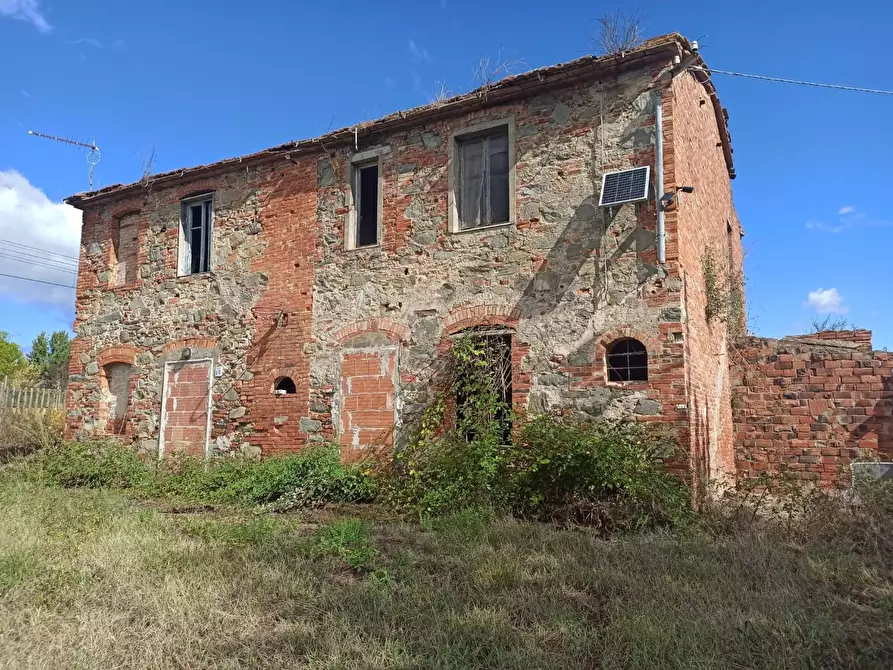 Immagine 1 di Rustico / casale in vendita  a Altopascio