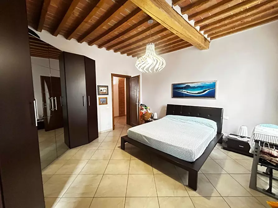 Immagine 15 di Appartamento in vendita  a Altopascio