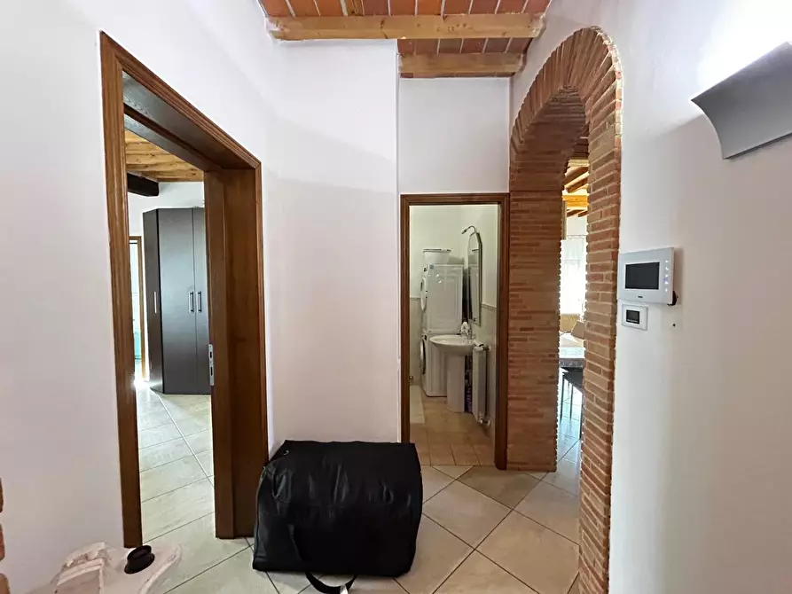 Immagine 21 di Appartamento in vendita  a Altopascio