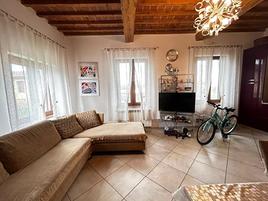 Immagine 3 di Appartamento in vendita  a Altopascio