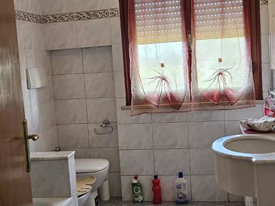 Immagine 5 di Casa indipendente in vendita  a Santa Maria A Monte