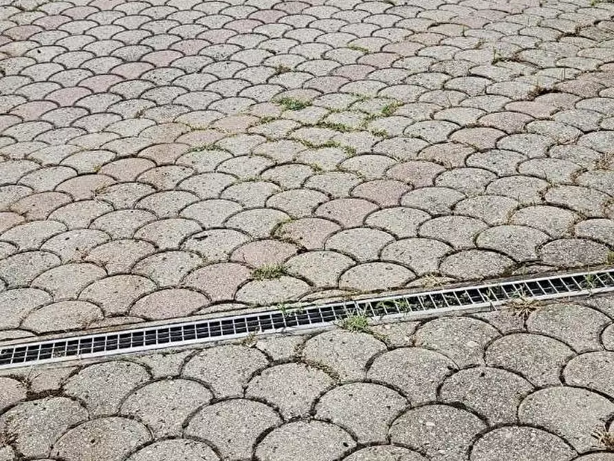 Immagine 13 di Casa indipendente in vendita  a Santa Maria A Monte