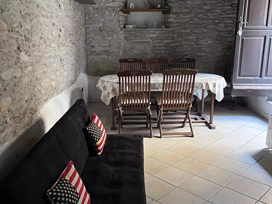 Immagine 26 di Terratetto in vendita  a Massa