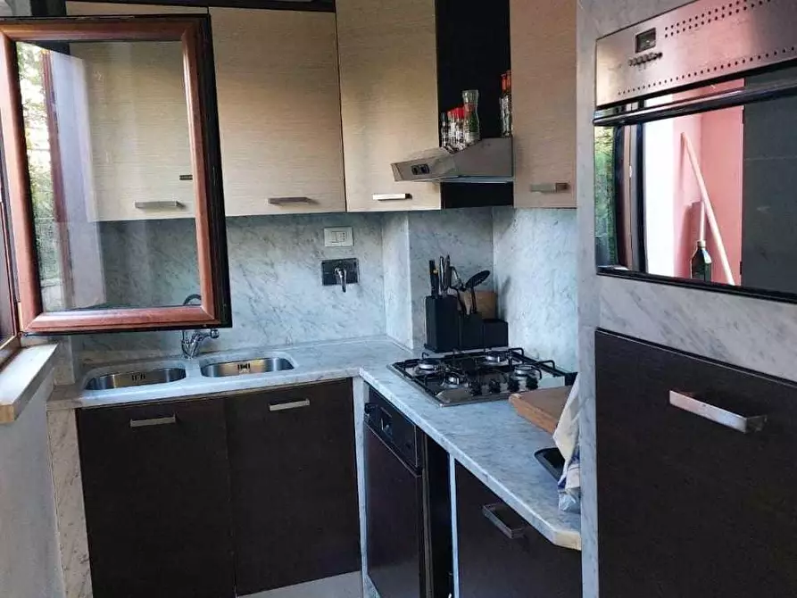 Immagine 9 di Appartamento in vendita  a Castelnuovo Magra